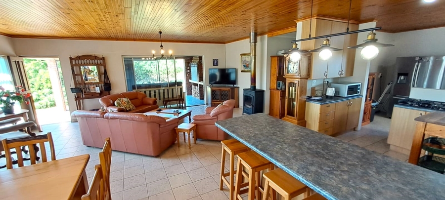 3 Bedroom Property for Sale in Paradise Beach Eastern Cape